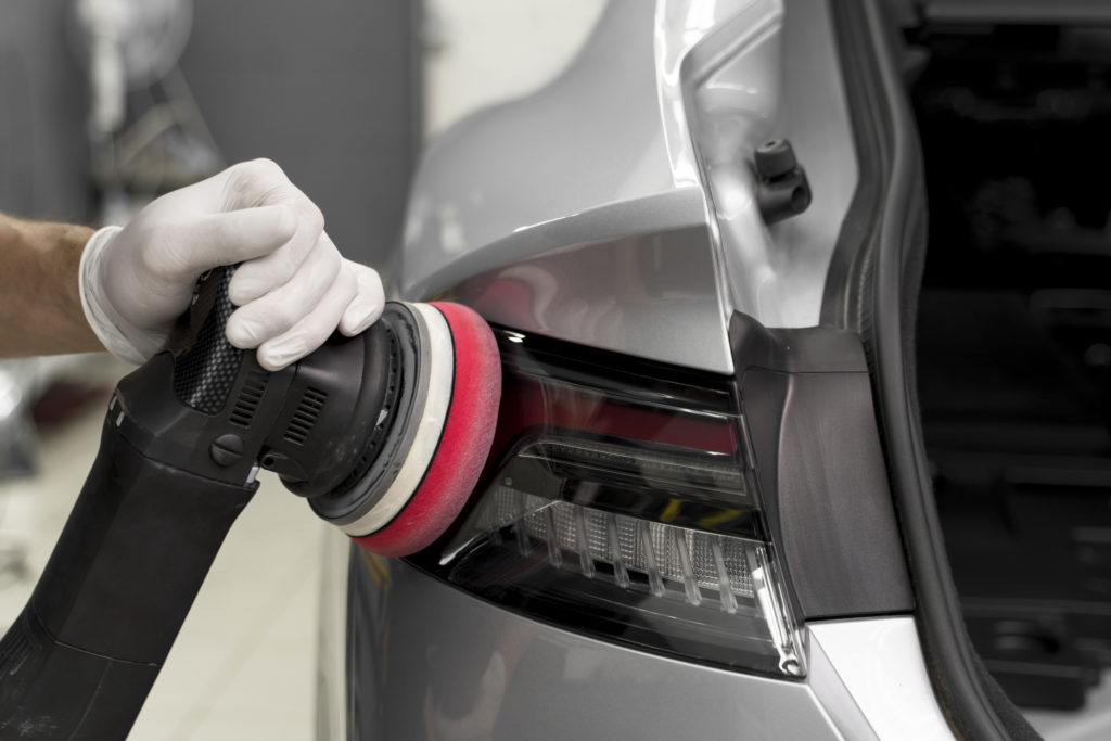 close up car care process (1) close up car care process (1)